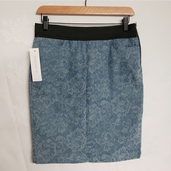 Bundle of 2 Margaret M Denim Skirts - Picture 4 of 7